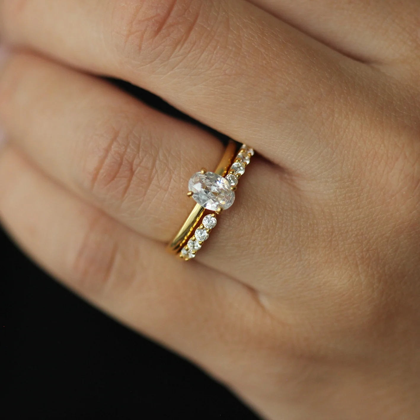 18k Open Gold Wedding Band 2mm - Image 5