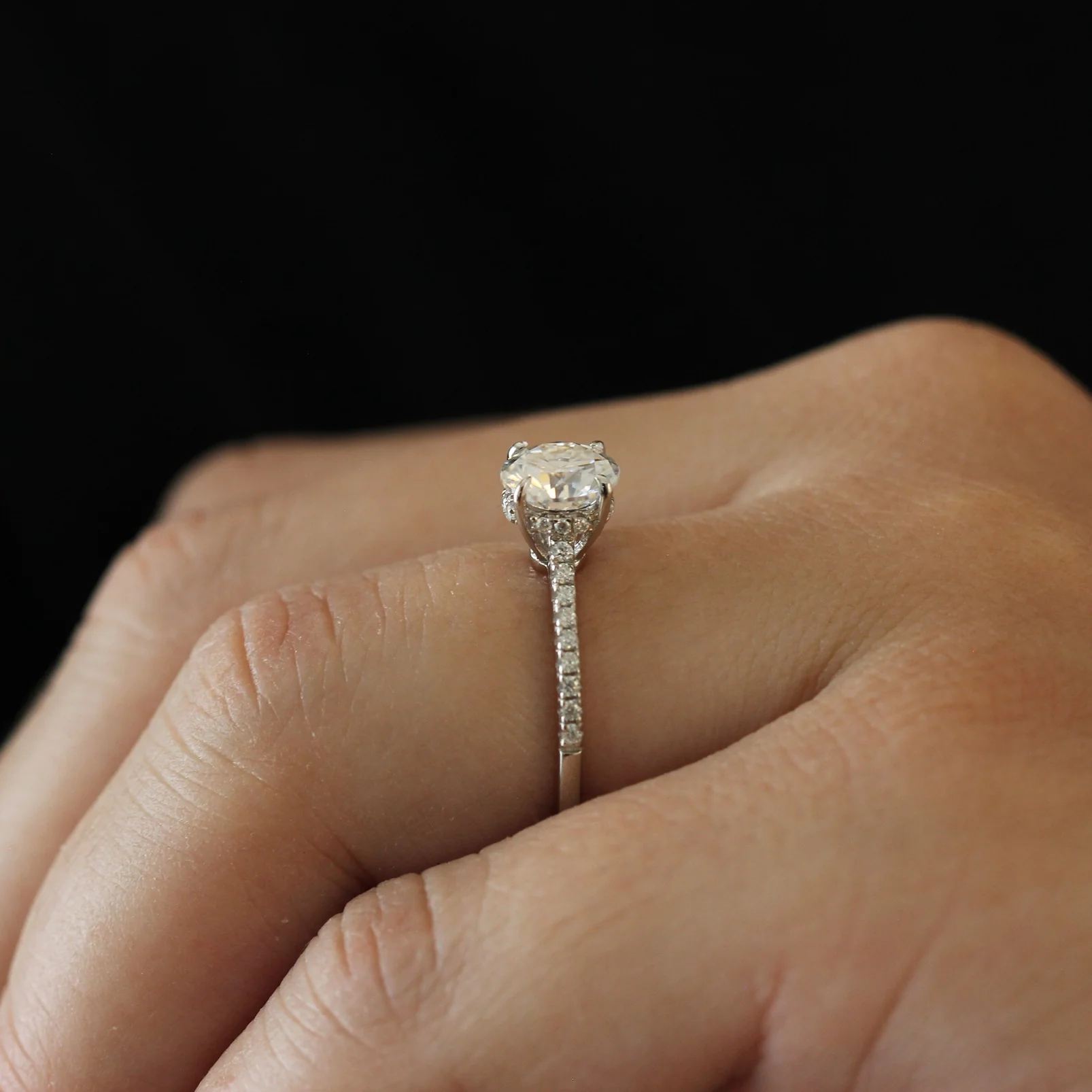 Cannes 1 Ct Round Pave Set Moissanite Ring - Image 5