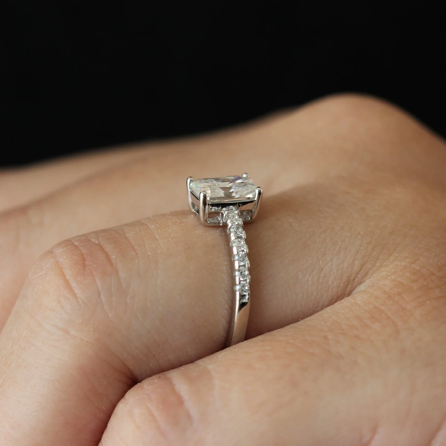 Evora 1 Ct Radiant Pave Set Moissanite Ring - Image 3